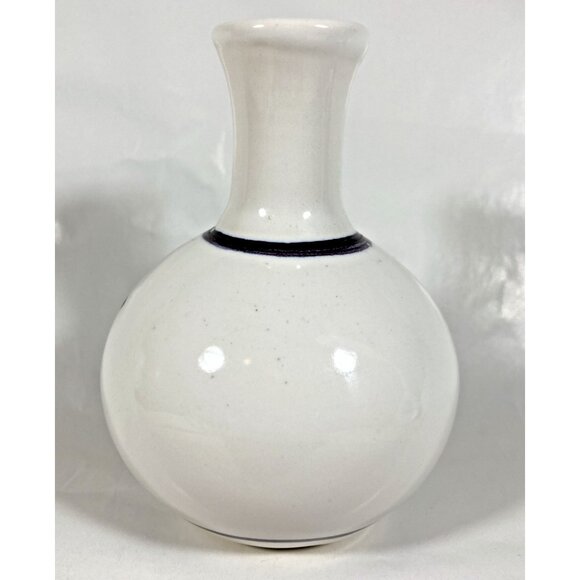 Saskatoon Kurenda Pottery Vase White Small Blueberry Berry Handpainted Canada - Picture 3 of 9